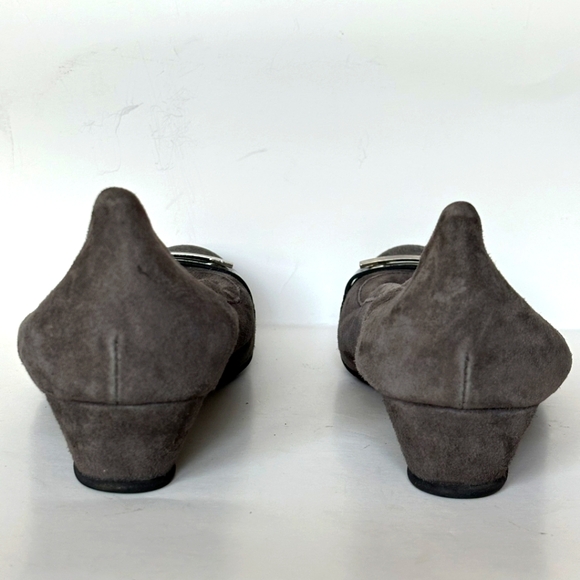 AGL Gray Suede Cap Toe Slip On Bar Wedge Heel Dress Shoe Pump size 37 - Picture 4 of 8